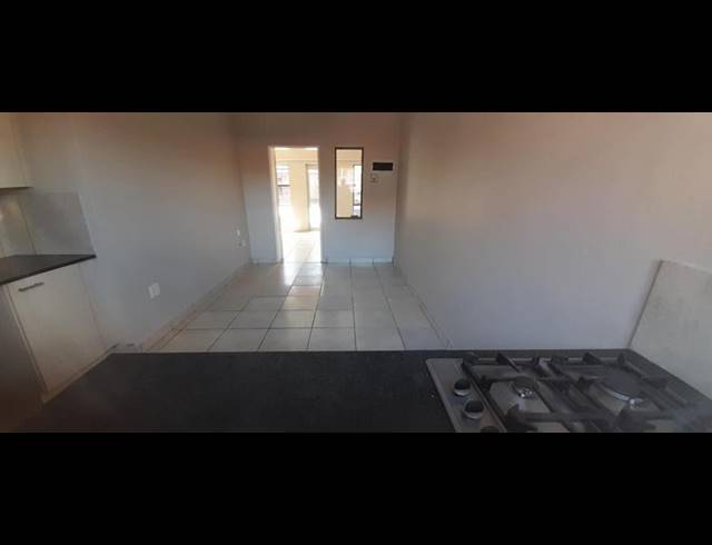 1 BEDROOM PROPERTY TO RENT IN KELVIN